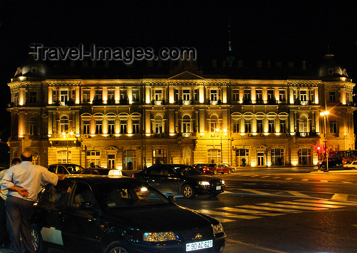 azer550: Baku, Azerbaijan: SOCAR building - State Oil Company of Azerbaijan Republic - Azneft square - nocturnal - photo by N.Mahmudova - (c) Travel-Images.com - Stock Photography agency - Image Bank