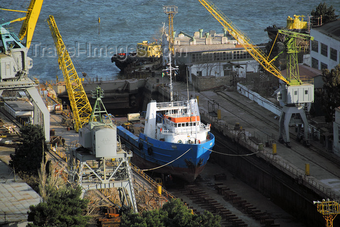 azer60: Azerbaijan - Baku: harbour - dry dock - fishing boat - photo by Miguel Torres - (c) Travel-Images.com - Stock Photography agency - Image Bank