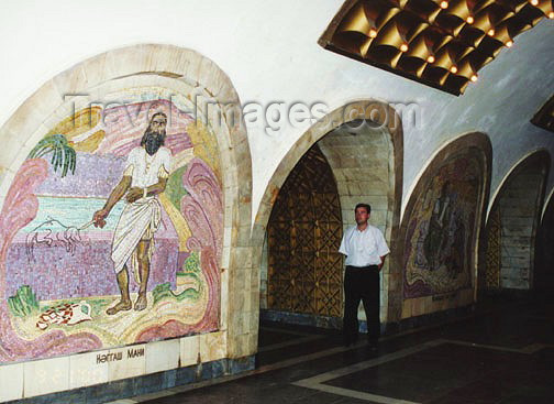 azer99: Azerbaijan - Baku: Nizami metro station - photo by Galen Frysinger - (c) Travel-Images.com - Stock Photography agency - Image Bank