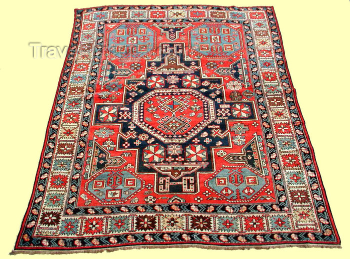 azerbaijan-carpets7: Azerbaijani Carpet - Teppiche,Tapisxo,Alfombras,tapis,Matta,Matto,tapetes: Quba - Qonaqkend (photo by Vugar Dadashov) - (c) Travel-Images.com - Stock Photography agency - Image Bank