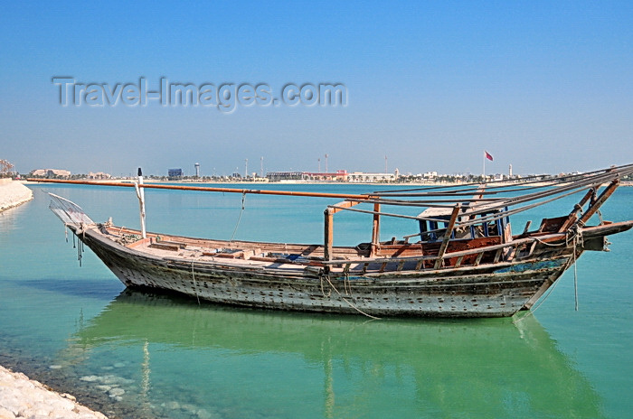 bahrain11: Muharraq, Muharraq Island, Bahrain: idle dhow along Khalifa Al-Khabeer Highway - photo by M.Torres - (c) Travel-Images.com - Stock Photography agency - Image Bank