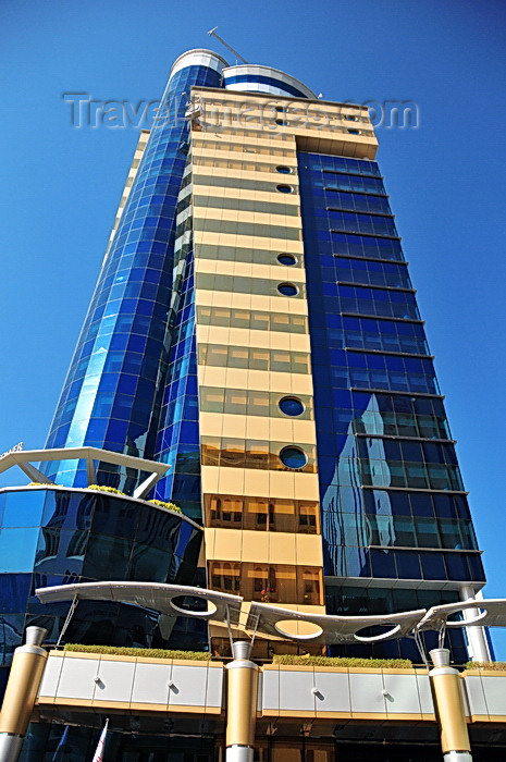 bahrain21: Manama, Bahrain: Trust tower - blue and gold façade - Trust Insurance Company Office Tower - Artec Consultants - Artec Consultants architects - photo by M.Torres - (c) Travel-Images.com - Stock Photography agency - Image Bank