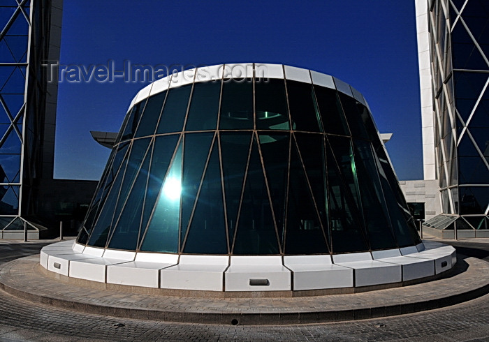 bahrain32: Manama, Bahrain: Bahrain World Trade Center - BWTC - skylight above the shopping gallery - photo by M.Torres - (c) Travel-Images.com - Stock Photography agency - Image Bank