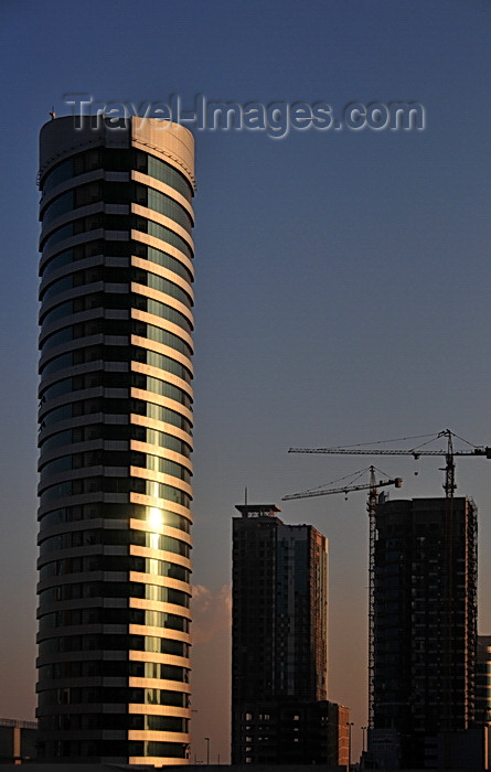 bahrain66: Manama, Bahrain: Viva tower at sunset - Shaikh Khalifa Bin Salman highway - photo by M.Torres - (c) Travel-Images.com - Stock Photography agency - Image Bank