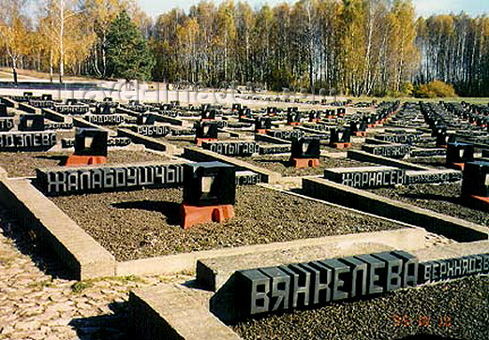 belarus18: Belarus - Khatyn, Lahojsk district, Minsk Voblast,: graveyard of villages - commemorating 186 villages annihilated during WWII and never rebuilt - photo by G.Frysinger - (c) Travel-Images.com - Stock Photography agency - Image Bank