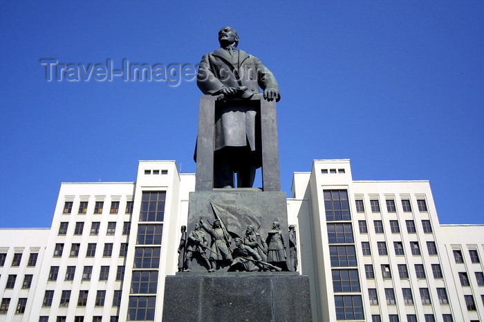 belarus24: Belarus - Minsk: V.I. Lenin and Government House - architect Iosif Langbard -  Independence / Nezaleznasci square (photo by A.Stepanenko) - (c) Travel-Images.com - Stock Photography agency - Image Bank