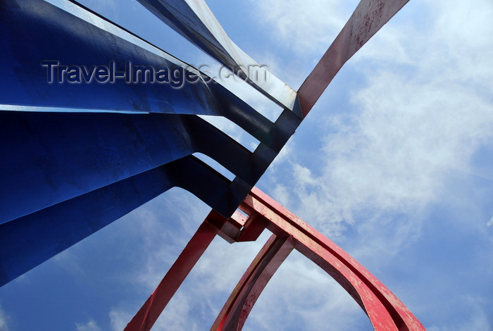 belize12: Belmopan, Cayo, Belize: Belize-Mexican Monument and sky - photo by M.Torres - (c) Travel-Images.com - Stock Photography agency - Image Bank