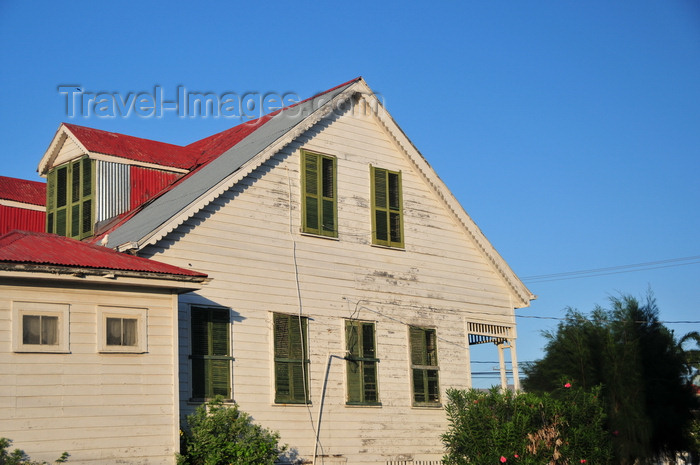 belize137: Belize City, Belize: colonial house on Fort George district - Cork St - photo by M.Torres - (c) Travel-Images.com - Stock Photography agency - Image Bank