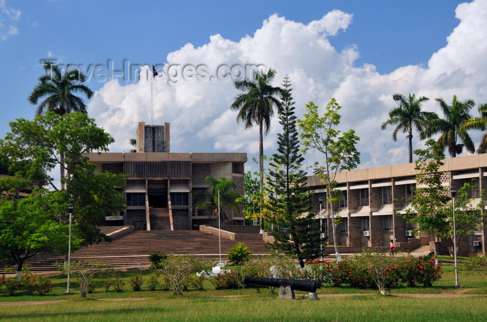 belize52: Belmopan, Cayo, Belize: Independence Hill - National Assembly and Government Offices - designed to resemble a Pre-Columbian Maya temple - Norman and Dawbarn architects - photo by M.Torres - (c) Travel-Images.com - Stock Photography agency - Image Bank