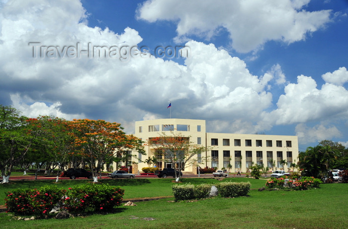 belize68: Belmopan, Cayo, Belize: Sir Edney Cain Building and adjoining garden - New Administration Building - photo by M.Torres - (c) Travel-Images.com - Stock Photography agency - Image Bank