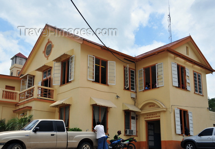 belize94: San Ignacio, Cayo, Belize: offices of the District Commissioner - photo by M.Torres - (c) Travel-Images.com - Stock Photography agency - Image Bank