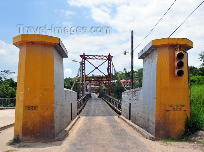 belize95: San Ignacio, Cayo, Belize: Hawksworth Bridge - Macal River - Western Highway - photo by M.Torres - (c) Travel-Images.com - Stock Photography agency - Image Bank