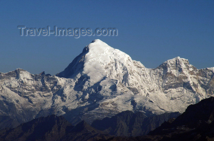 bhutan11: Bhutan - Mount Chomolhari, seen during the descent to Paro - border between Tibet and the Paro district of Bhutan - photo by A.Ferrari - (c) Travel-Images.com - Stock Photography agency - Image Bank