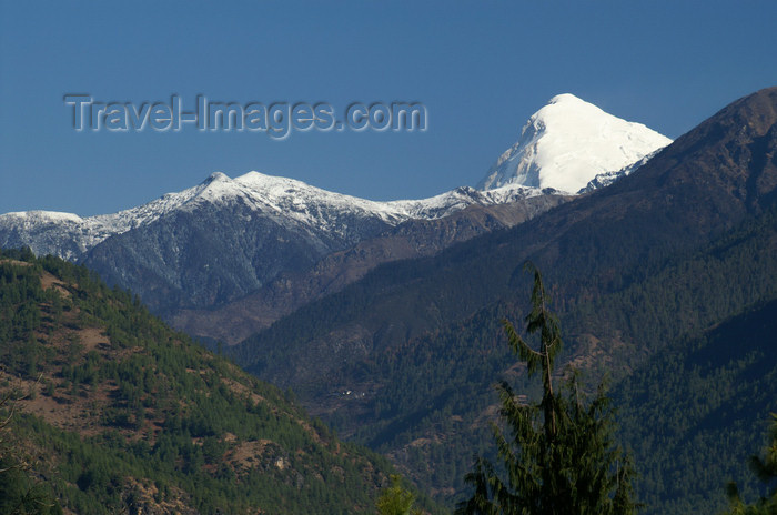 bhutan111: Bhutan - Paro dzongkhag - Mount Chomolhari, seen from the Drukgyel village - photo by A.Ferrari - (c) Travel-Images.com - Stock Photography agency - Image Bank