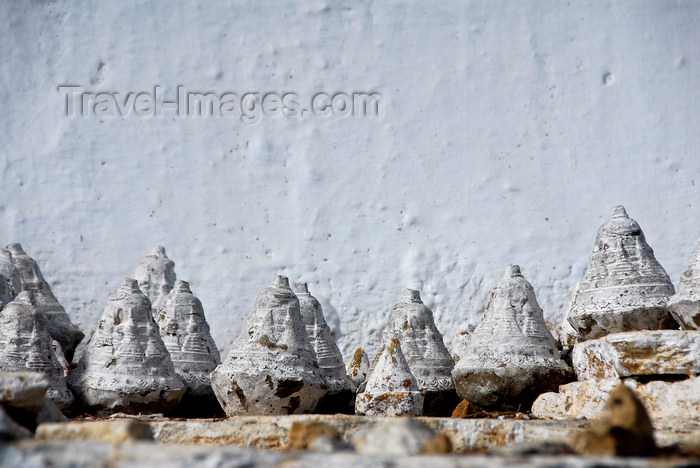 bhutan412: Bhutan, Paro, Clay Chorten offerings - photo by J.Pemberton - (c) Travel-Images.com - Stock Photography agency - Image Bank