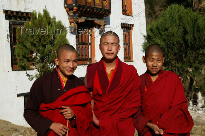 bhutan55: Bhutan - young monks, in Pangri Zampa, near Thimphu - photo by A.Ferrari - (c) Travel-Images.com - Stock Photography agency - Image Bank