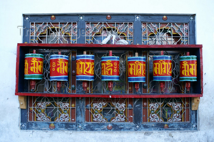 bhutan86: Bhutan - Paro: Prayer wheels, in the main street - photo by A.Ferrari - (c) Travel-Images.com - Stock Photography agency - Image Bank