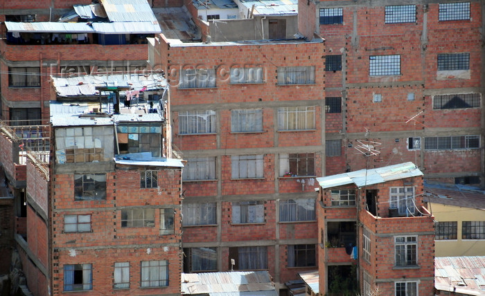 bolivia112: La Paz, Bolivia: poor buildings with unfinished façades on the Sopocachi area - photo by M.Torres - (c) Travel-Images.com - Stock Photography agency - Image Bank