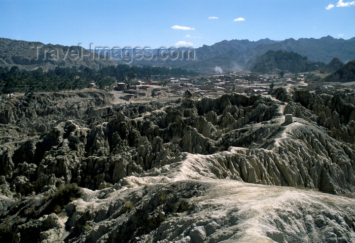 bolivia129: La Paz, Bolivia: Valley of the Moon - erosion has created a lunar landscape - Valle de la Luna - photo by C.Lovell - (c) Travel-Images.com - Stock Photography agency - Image Bank