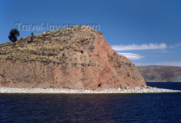 bolivia143: Isla de la Luna / Island of the Moon, Lake Titicaca, Manco Kapac Province, La Paz Department, Bolivia: the island is considered holy by both the Aymara and the Quechua - in Inca mythology the island is where Viracocha commanded the rising of the moon - photo by C.Lovell - (c) Travel-Images.com - Stock Photography agency - Image Bank