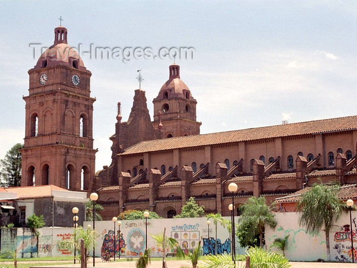 bolivia32: Santa Cruz de la Sierra, Andrés Ibáñez province, Sta Cruz department, Bolivia: Metropolitan Cathedral - Basilica Menor de San Lorenzo - photo by M.Bergsma - (c) Travel-Images.com - Stock Photography agency - Image Bank