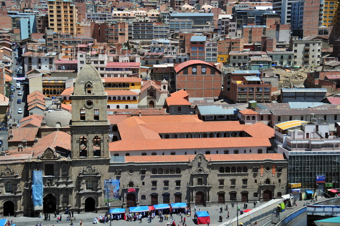 bolivia62: La Paz, Bolivia: downtown - San Francisco church and convent - Plaza San Francisco and Calle Sagárnaga from above - photo by M.Torres - (c) Travel-Images.com - Stock Photography agency - Image Bank