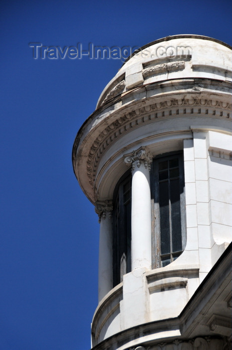 bolivia90: La Paz, Bolivia: building with deorative guerite - Calle Comercio - photo by M.Torres - (c) Travel-Images.com - Stock Photography agency - Image Bank