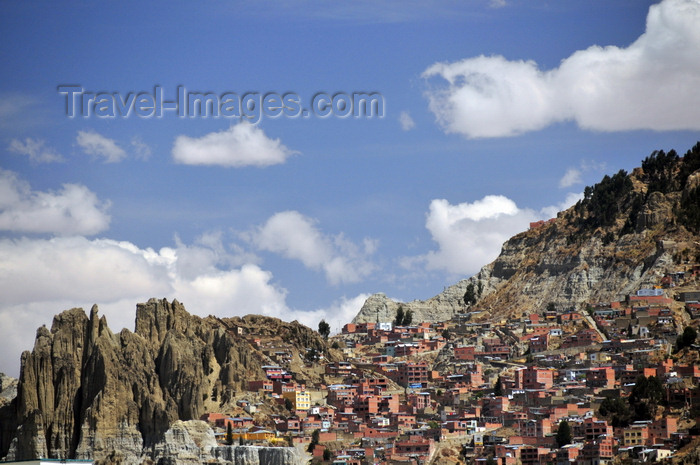 bolivia98: La Paz, Bolivia: erosion and chaotic construction on the canyon rim - a disaster waiting to happen - photo by M.Torres - (c) Travel-Images.com - Stock Photography agency - Image Bank