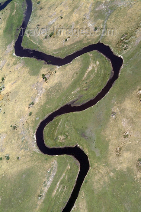 botswana30: Okavango river, North-West District, Botswana: meanders in the Kalahari Desert - from the air - photo by J.Banks - (c) Travel-Images.com - Stock Photography agency - Image Bank