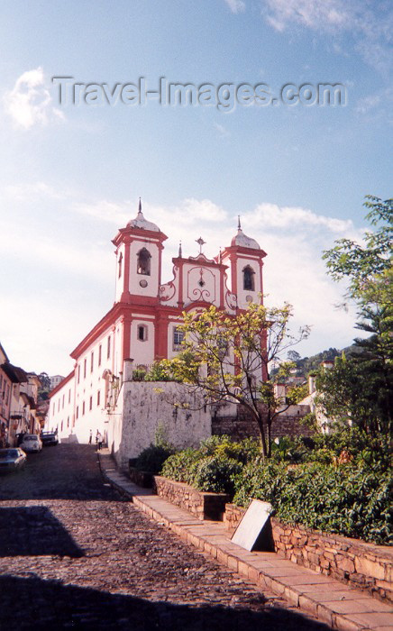 brazil101: Brazil / Brasil - Brasil - Minas Gerais - Ouro Preto: museu do Aleijadinho - igreja de Nossa Senhora da Conceição / Aleijadino museum - Church of Nossa Senhora da Conceição - photo by M.Torres - (c) Travel-Images.com - Stock Photography agency - Image Bank