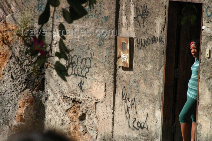 brazil149: Brazil / Brasil - Rio de Janeiro: Rocinha Favela - slum - as times goes by / olhando para o dia de ontem - photo by N.Cabana - (c) Travel-Images.com - Stock Photography agency - Image Bank