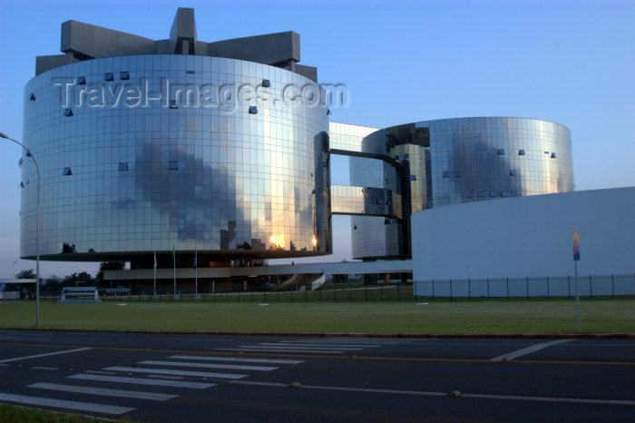 brazil318: Brazil / Brasil - Brasilia: Prosecutor's office / Sede da Procuradoria Geral da República - photo by M.Alves - (c) Travel-Images.com - Stock Photography agency - Image Bank