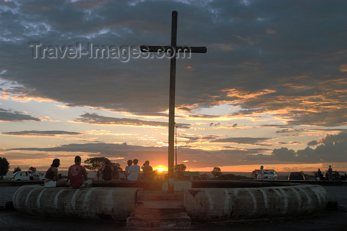 brazil347: Brazil / Brasil - Brasilia: Cruzeiro square - sunset / praça do Cruzeiro - pôr do sol - photo by M.Alves - (c) Travel-Images.com - Stock Photography agency - Image Bank