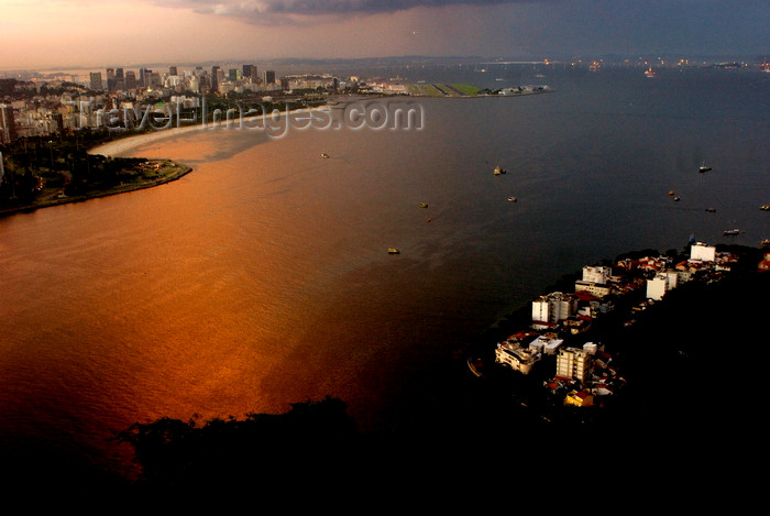 brazil426: Rio de Janeiro, RJ, Brasil / Brazil: Botafogo bay - view from Urca hill / baía de Botafogo - vista do Morro da Urca - photo by L.Moraes - (c) Travel-Images.com - Stock Photography agency - Image Bank