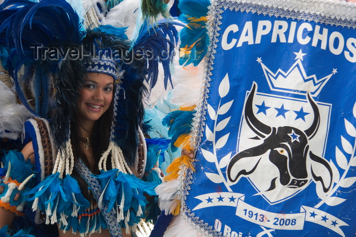 brazil439: Parintins, Amazonas, Brasil / Brazil: flag bearer - Boi-Bumbá folklore festival - Boi Caprichoso troupe / Porta-Estandarte - Festival Folclórico de Parintins - Bumba Meu Boi - photo by D.Smith - (c) Travel-Images.com - Stock Photography agency - Image Bank