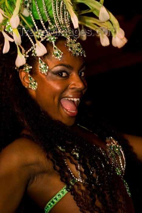 brazil443: Rio de Janeiro, RJ, Brasil / Brazil: exotic mulata with flower headgear - Carnival dancer - Mocidade Independente de Padre Miguel samba school / escola de samba Mocidade Independente de Padre Miguel - photo by D.Smith - (c) Travel-Images.com - Stock Photography agency - Image Bank