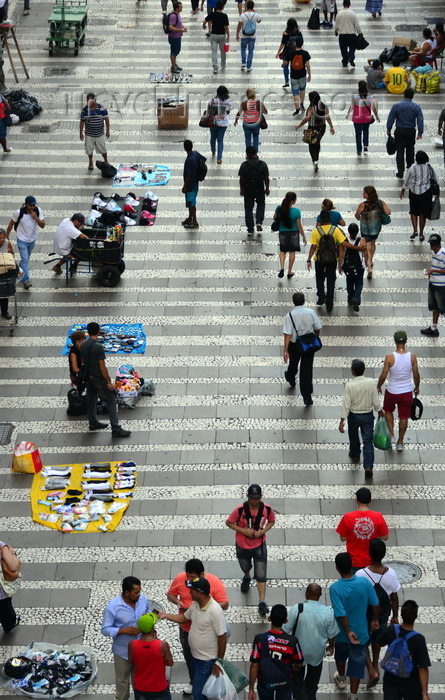 brazil479: São Paulo, Brazil: people and commerce on Rua General Carneiro - photo by M.Torres - (c) Travel-Images.com - Stock Photography agency - Image Bank