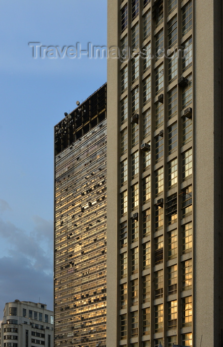 brazil491: São Paulo, Brazil: Fernão Dias building and behind it the Mirante do Vale building, the tallest skyscraper in Brazil since 1960, aka Zarzur Kogan palace - designed by the engineer Waldomiro Zarzur - Prestes Maia Avenue, Anhangabaú valley - photo by M.Torres - (c) Travel-Images.com - Stock Photography agency - Image Bank