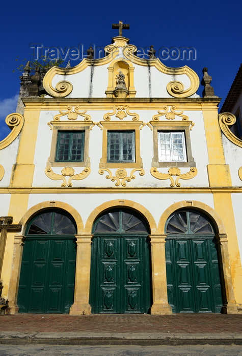 brazil506: Olinda, Pernambuco, Brazil: baroque facade of the Convent of St Francis / Church of Our Lady of the Snows, built by the Portuguese in 1585, it is the oldest Franciscan convent in Brazil - Historic Centre of the Town of Olinda, UNESCO World Heritage Site - Convento de São Francisco /  Igreja de Nossa Senhora das Neves - photo by M.Torres - (c) Travel-Images.com - Stock Photography agency - Image Bank