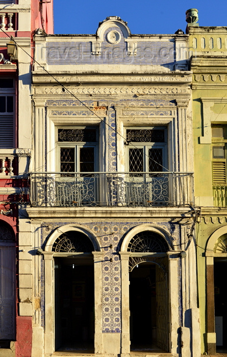 brazil91: Olinda, Pernambuco, Brazil: old tile covered facade on Rua Quinze de Novembro - photo by M.Torres - (c) Travel-Images.com - Stock Photography agency - Image Bank