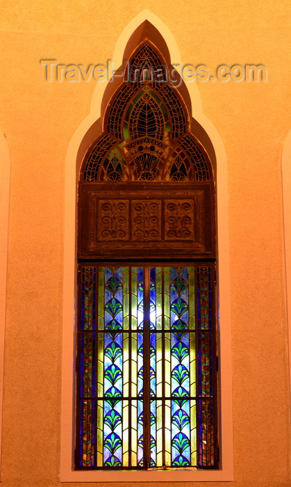 brunei10: Bandar Seri Begawan, Brunei Darussalam: Sultan Omar Ali Saifuddin mosque - elegant stained glass window - photo by M.Torres - (c) Travel-Images.com - Stock Photography agency - Image Bank