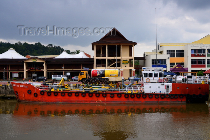 brunei123: Bangar, Temburong District, Brunei Darussalam: oil products tanker Balait Surita on the Temburong river and commerce along the waterfront - photo by M.Torres - (c) Travel-Images.com - Stock Photography agency - Image Bank