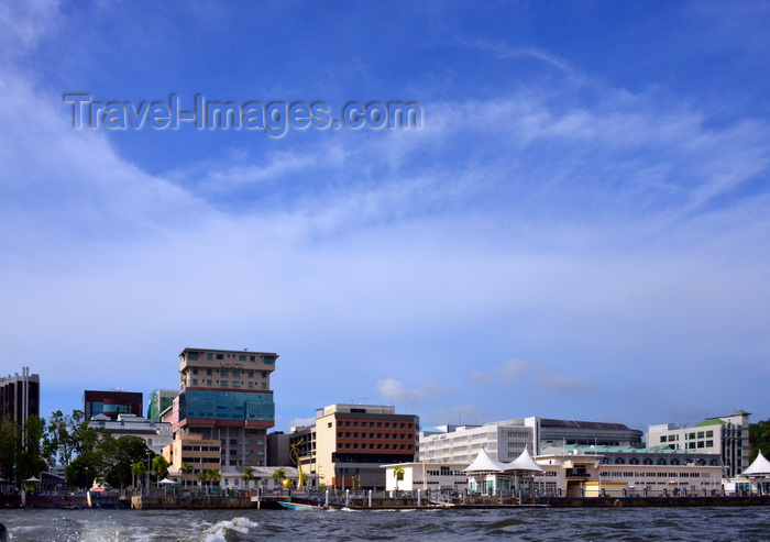 brunei86: Bandar Seri Begawan, Brunei Darussalam: skyline from the Brunei river - buildings on the waterfront, McArthur street - photo by M.Torres - (c) Travel-Images.com - Stock Photography agency - Image Bank