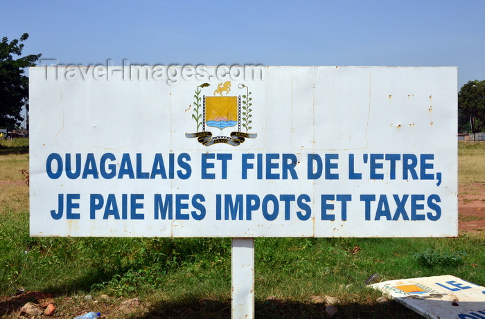 burkina-faso37: Ouagadougou, Burkina Faso: billboard with campaign promoting the payment of taxes by the citizens - photo by M.Torres - (c) Travel-Images.com - Stock Photography agency - Image Bank