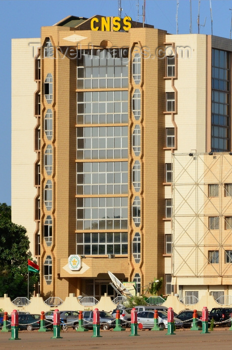 burkina-faso52: Ouagadougou, Burkina Faso: Social Security building, façade on Place de la Revolution - CNSS - Caisse Nationale de Sécurité Sociale - photo by M.Torres - (c) Travel-Images.com - Stock Photography agency - Image Bank