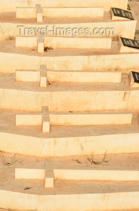 burkina-faso58: Ouagadougou, Burkina Faso: French cemetery - graves of the colonial heroes fallen for the French empire and European civilization - photo by M.Torres - (c) Travel-Images.com - Stock Photography agency - Image Bank