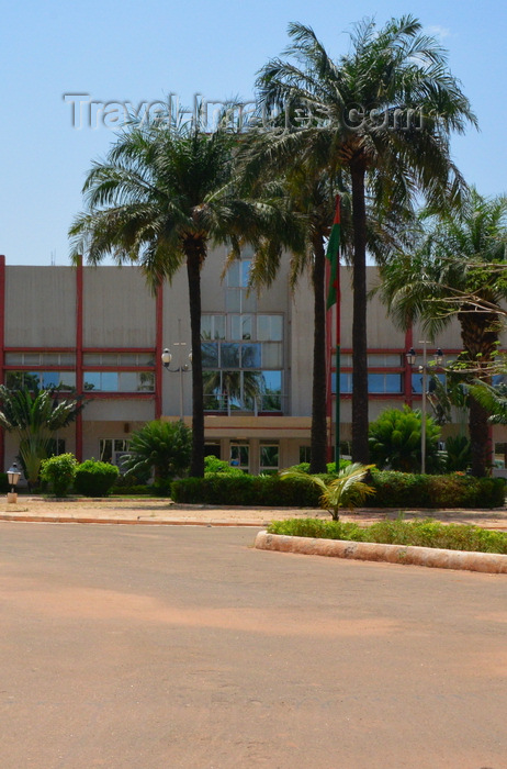 burkina-faso8: Ouagadougou, Burkina Faso: Ouagadougou City Hall, known as Mairie or Hotel de Ville de Ouagadougou - seen from Rue du Travail at Rond-point des Cineastes - photo by M.Torres - (c) Travel-Images.com - Stock Photography agency - Image Bank