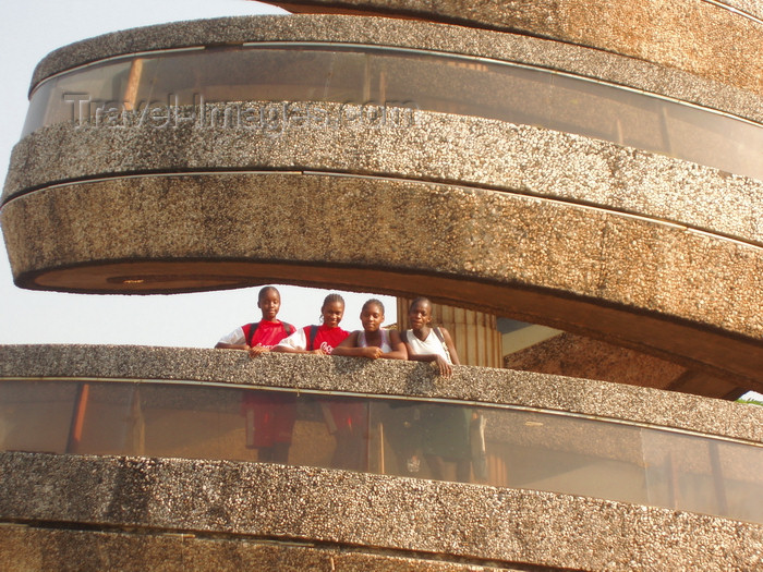 cameroon30: Yaoundé, Cameroon: girls at the reunification monument - photo by B.Cloutier - (c) Travel-Images.com - Stock Photography agency - Image Bank