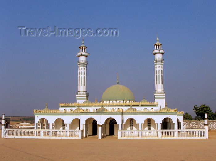 cameroon38: N'Gaoundéré, Cameroon: the Friday Mosque - Grande Mosquée - photo by B.Cloutier - (c) Travel-Images.com - Stock Photography agency - Image Bank