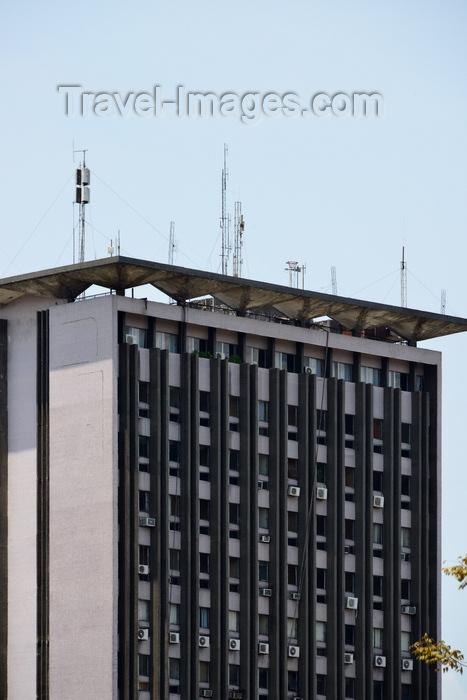 cameroon69: Cameroon, Douala: office tower in the business district - photo by M.Torres - (c) Travel-Images.com - Stock Photography agency - Image Bank